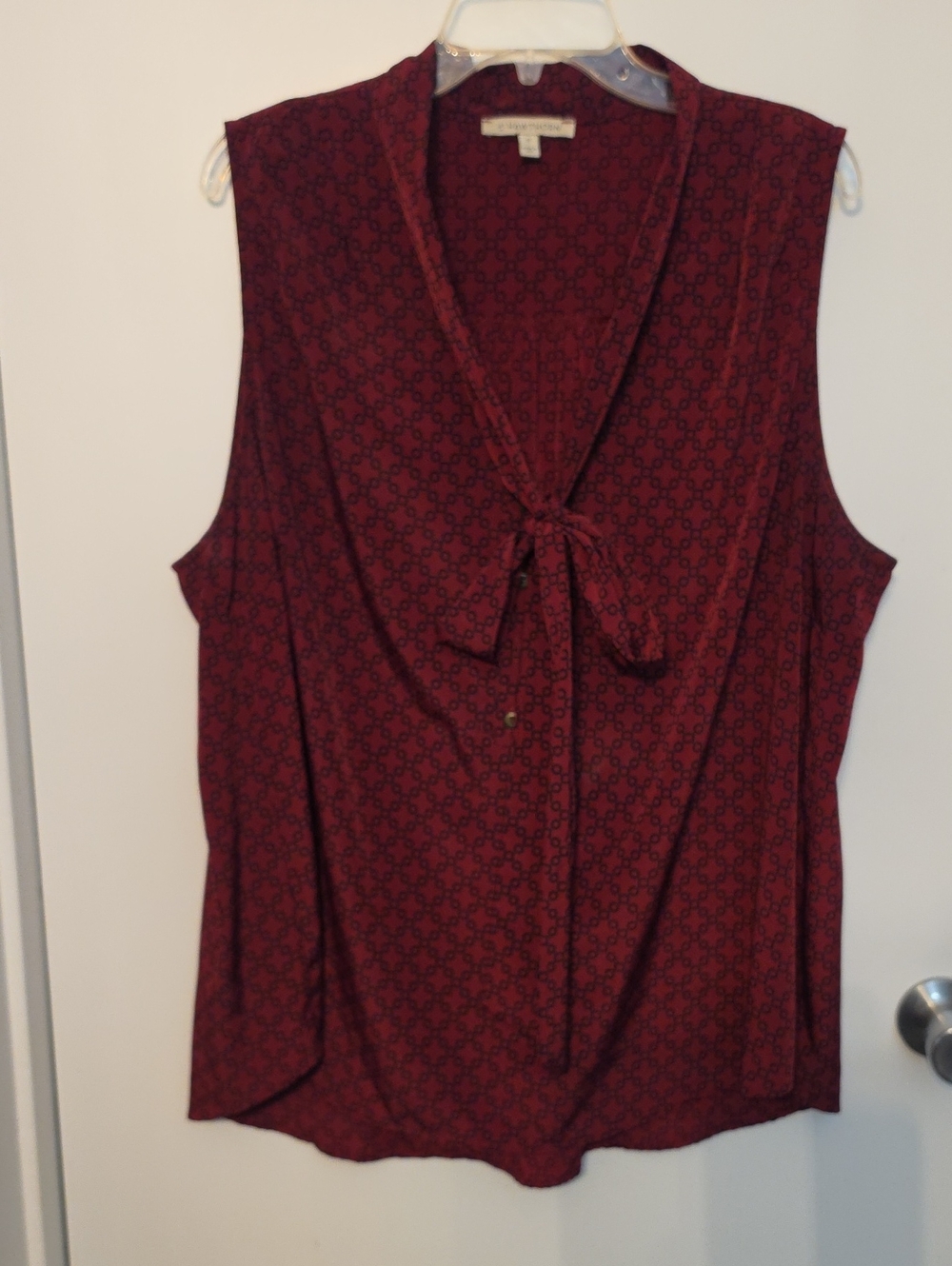 41 Hawthorn Burgundy Sleeveless Tie-Neck Blouse with Black Geo Print